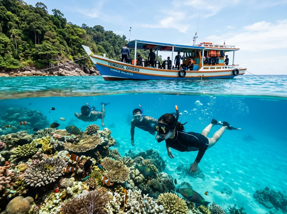 Air jernih dan terumbu karang di Pulau Tenggol Dungun